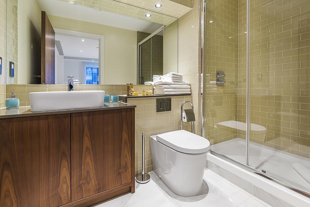 Ferienwohnung Lincoln Plaza London Exterior foto