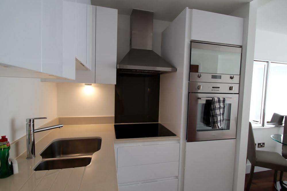 Ferienwohnung Lincoln Plaza London Exterior foto